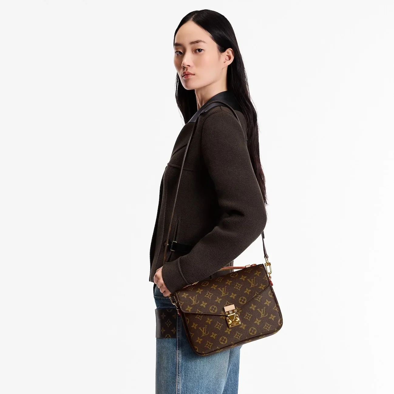 Louis Vuitton Pochette Metis Shoulder Bag / Brown Monogram Canvas Gold Hardware