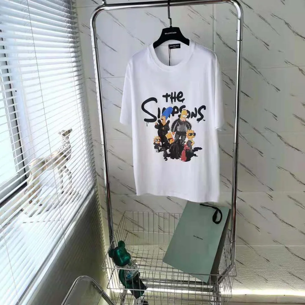 Balenciaga Simpsons Tm and 20th Television T for Men in shirt Oversized in White Balenciaga Simpsons Tm and 20th Television T for Men in shirt Oversized in White