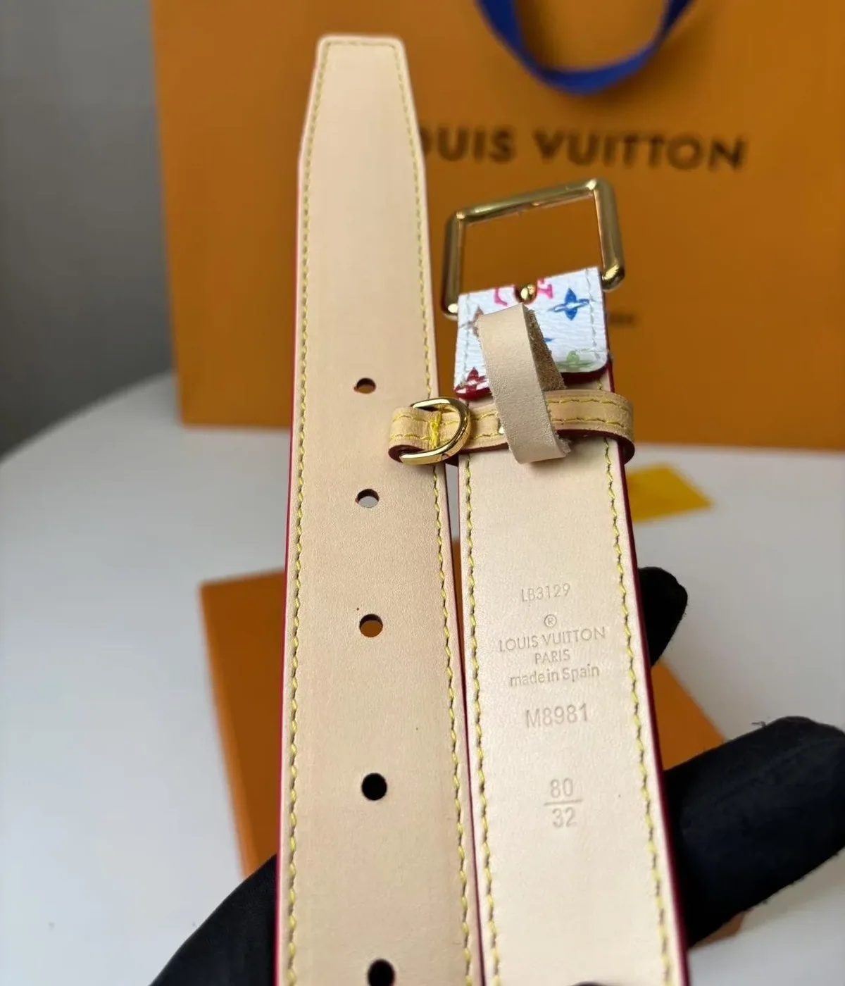 Louis Vuitton LV x TM LV D in Ring Belt Blanc Louis Vuitton LV x TM LV D in Ring Belt Blanc