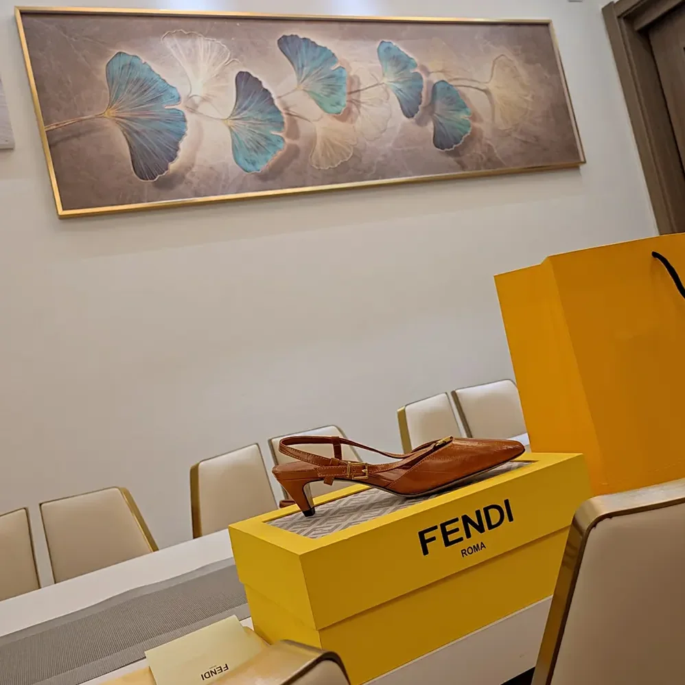 Fendi FFold Beige EEl Leather Low for Women in heeled Slingbacks