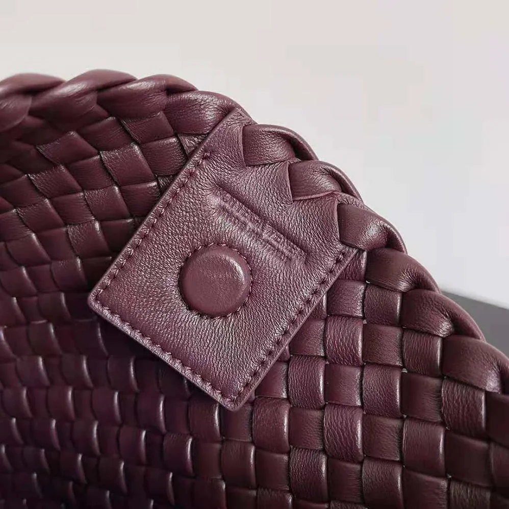 Bottega Veneta Small Clicker Shoulder Bag for Women in Maroon