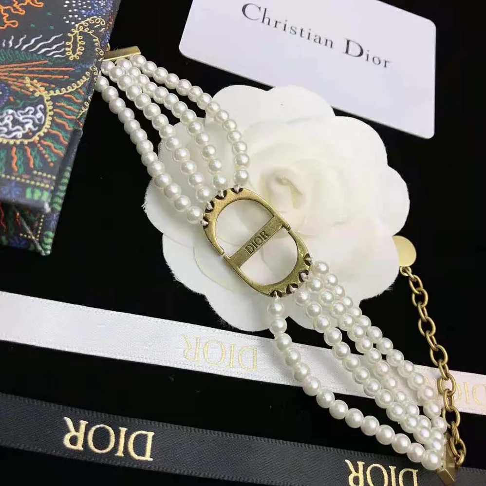 Dior 30 Montaigne Bracelet Antique Gold for Women in Finish Metal