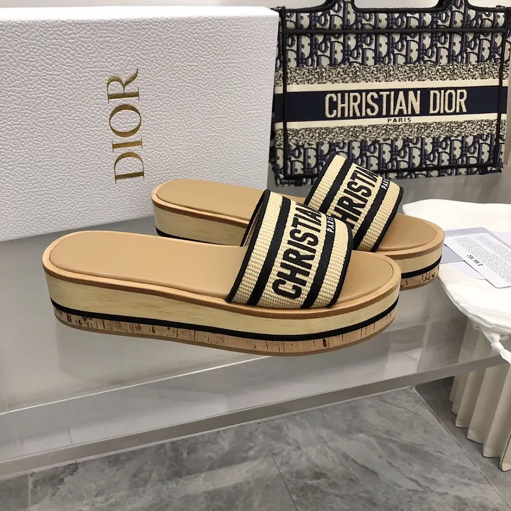 Dior Dway Platform Slide Natural Raffia and Black Embroidered Cotton for Women
