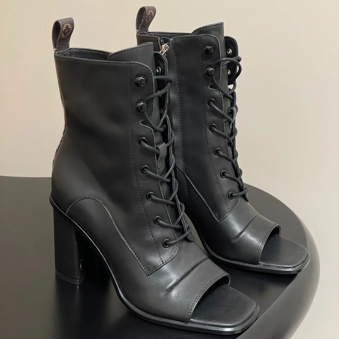 Louis Vuitton Berlin Open Toe Ankle Boots Black 1AIBRU Louis Vuitton Berlin Open Toe Ankle Boots Black 1AIBRU