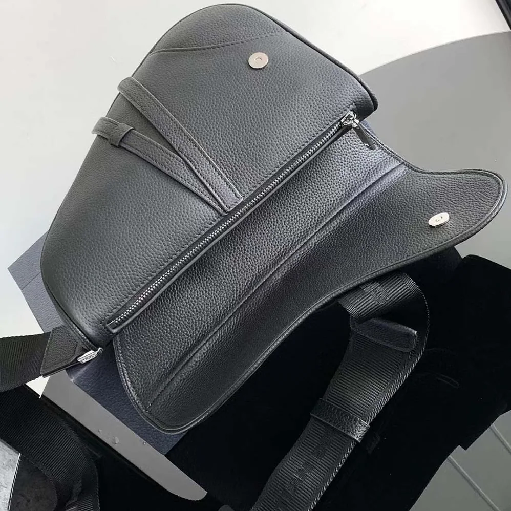 Dior Essentials Saddle Bag Black Grained Calfskin for Men