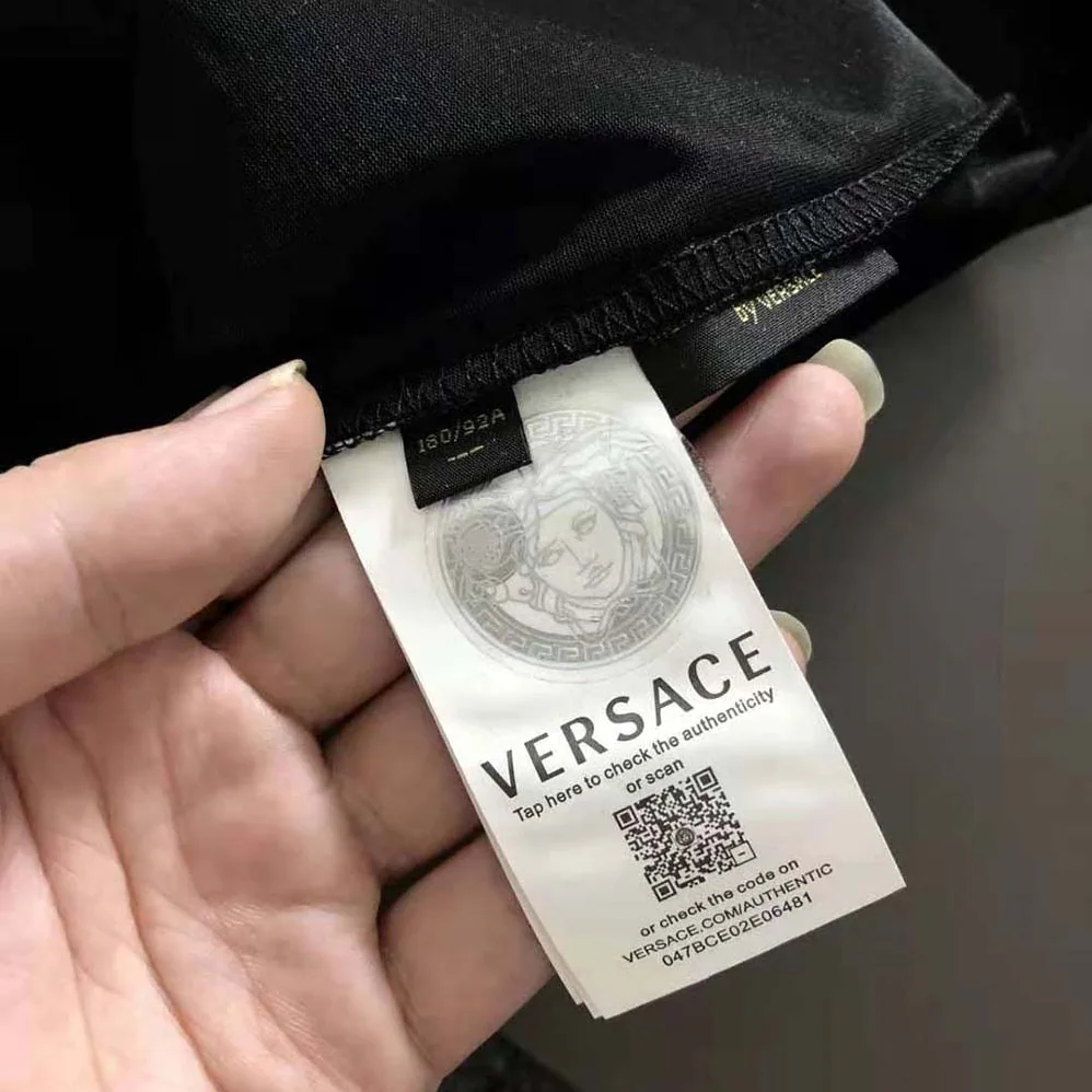 Versace Medusa Amplified Embroidered T for Women in shirt Versace Medusa Amplified Embroidered T for Women in shirt