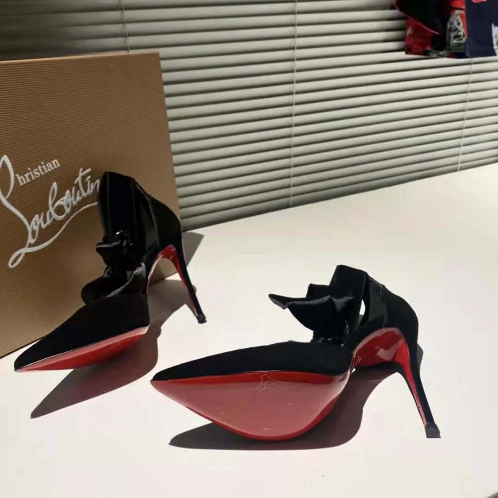 Christian Louboutin Torrida Pump 100 mm for Women in Black Christian Louboutin Torrida Pump 100 mm for Women in Black