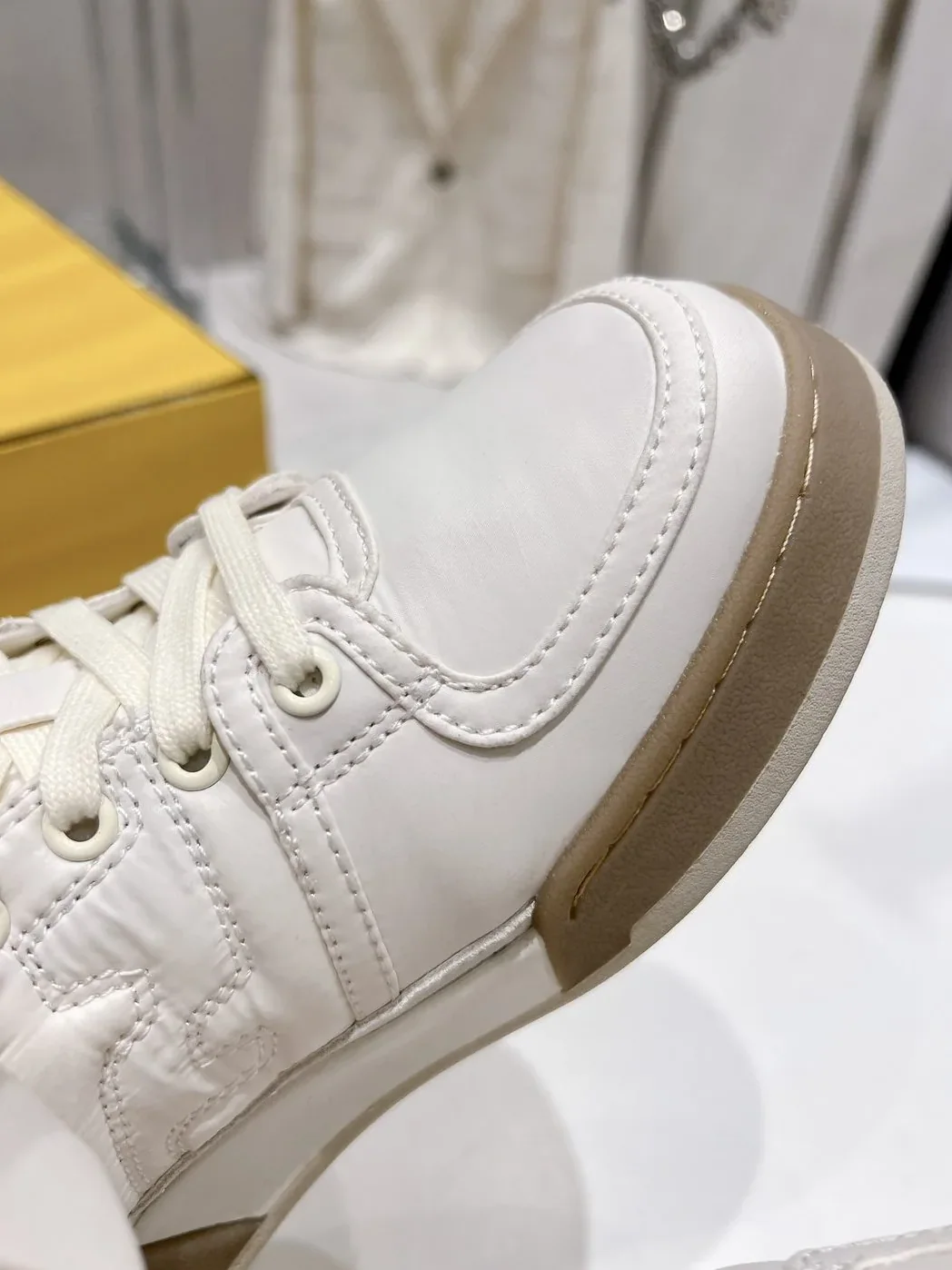 FD Fendi Match Lace-Up High in Top Sneakers White FD Fendi Match Lace-Up High in Top Sneakers White