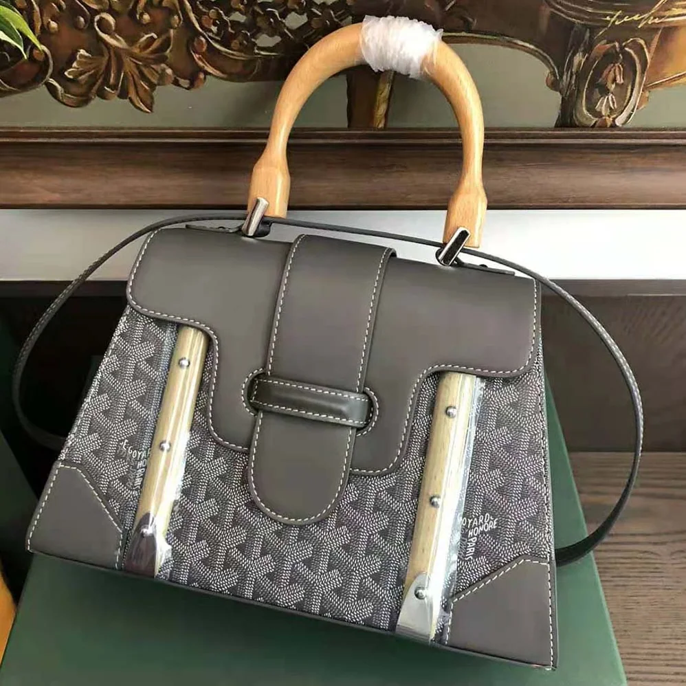 Goyard Sac Saïgon PM in Toile Goyardine & Clamecy Calfskin for Women in Gray Goyard Sac Saïgon PM in Toile Goyardine & Clamecy Calfskin for Women in Gray
