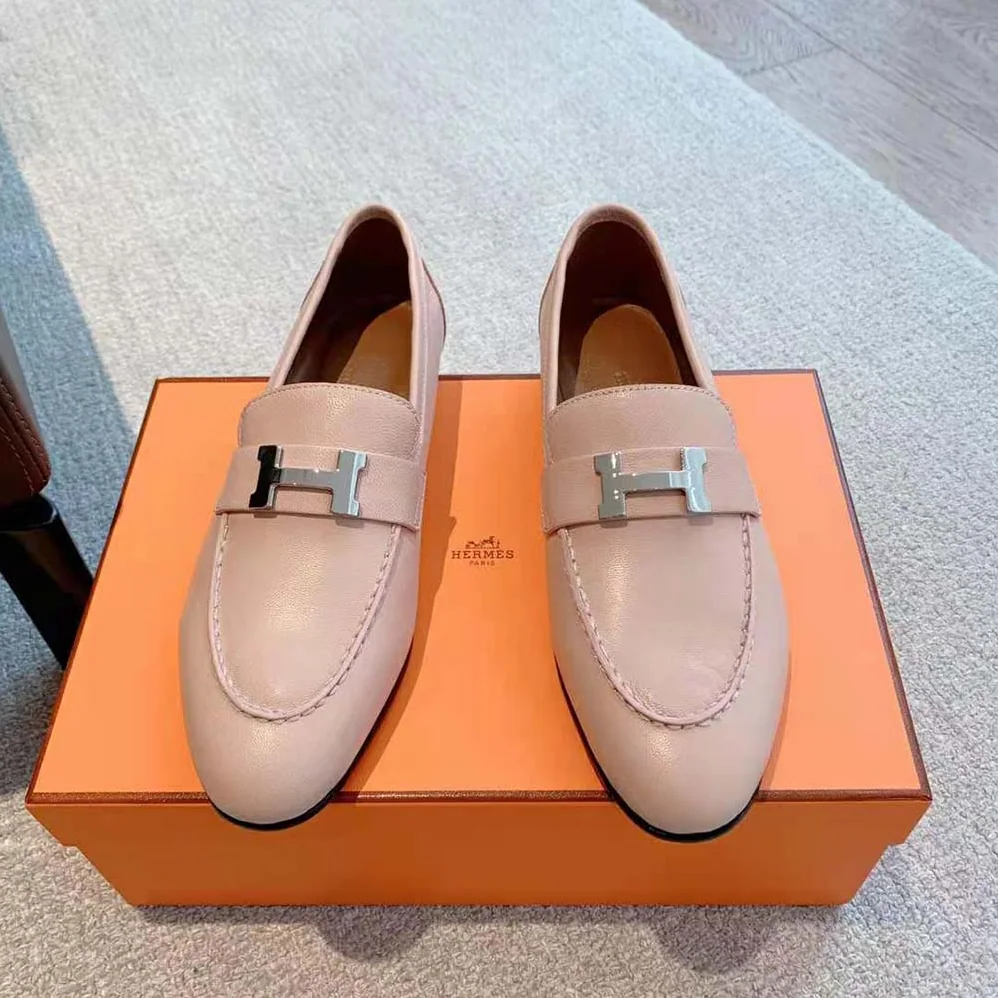 Hermes Paris Loafer in Goatskin with Palladium-Plated Signature “H” Detail for Women in Pink Hermes Paris Loafer in Goatskin with Palladium-Plated Signature “H” Detail for Women in Pink