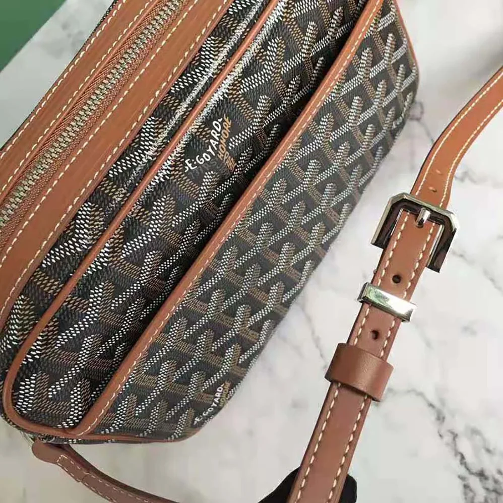 Goyard Cap-vert Pm Bag for Unisex in Brown Goyard Cap-vert Pm Bag for Unisex in Brown