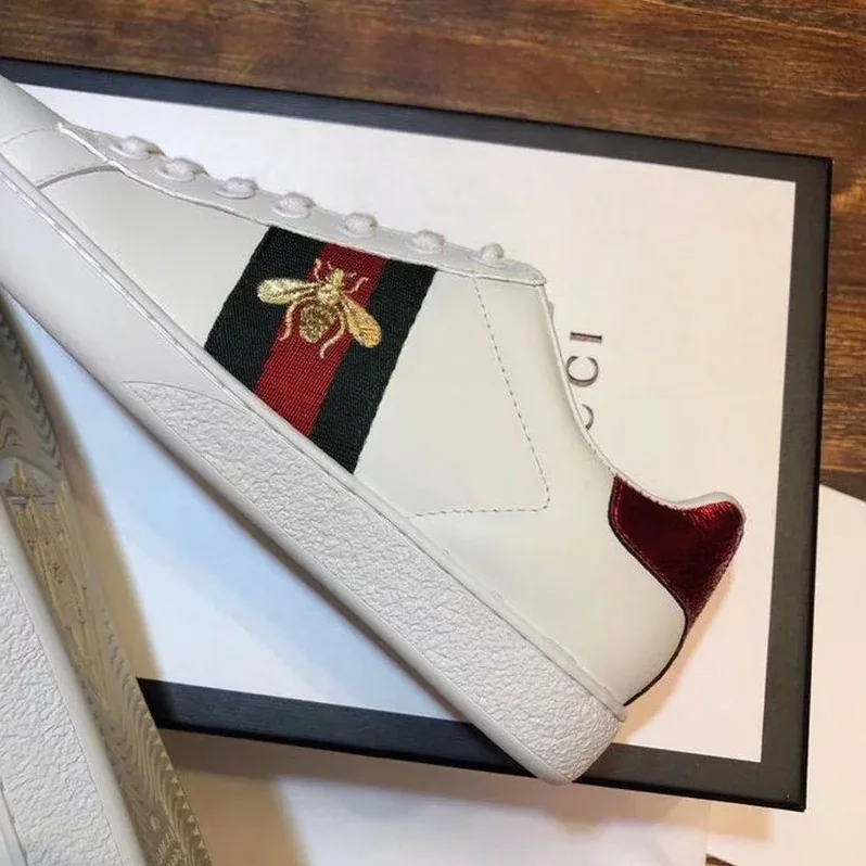 Gucci Ace Sneakers Calfskin Leather Spring/Summer 2020 Collection, White Gucci Ace Sneakers Calfskin Leather Spring/Summer 2020 Collection, White