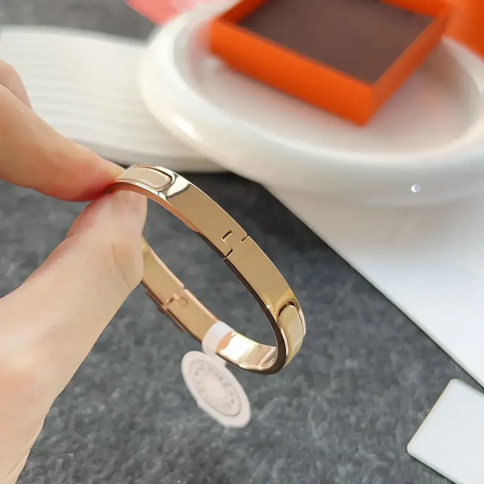 Hermes Mini Clic Kelly Bracelet for Unisex