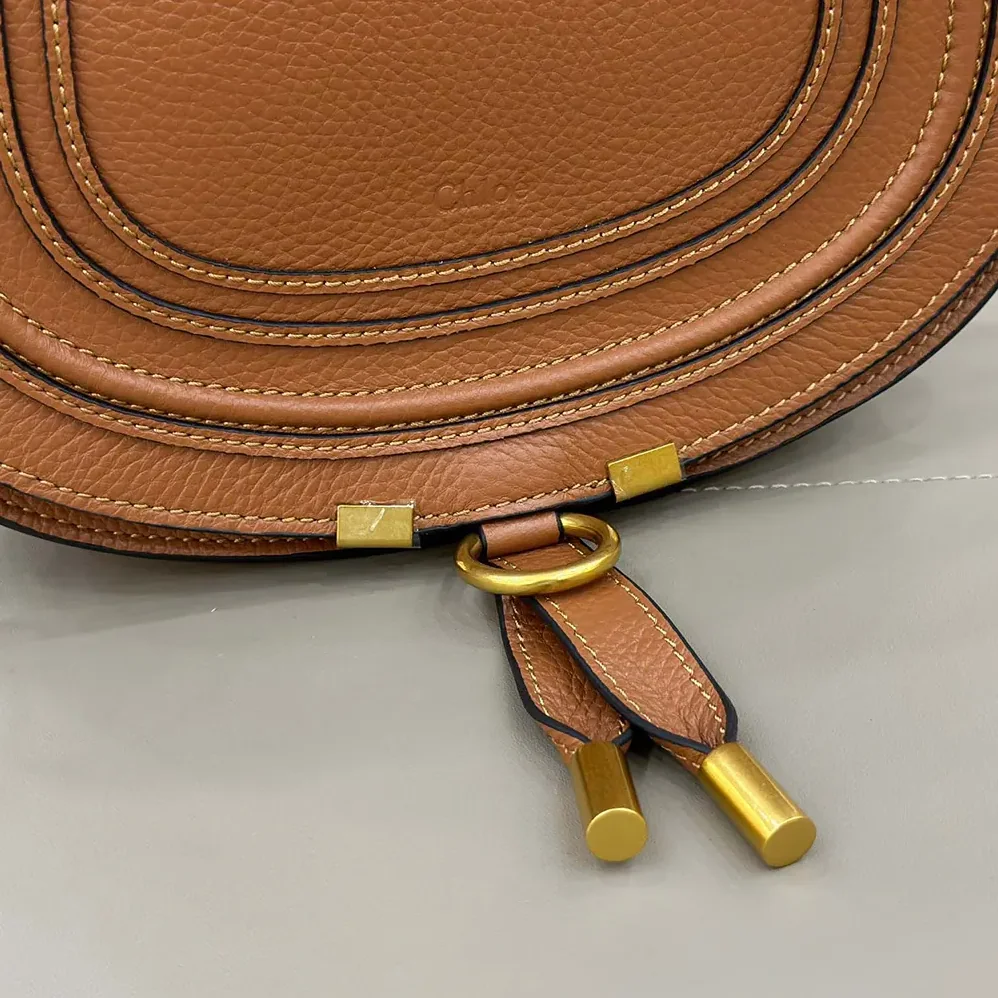 Chloe Small Marcie Saddle Bag is Crafted Leather for Women Chloe Small Marcie Saddle Bag is Crafted Leather for Women