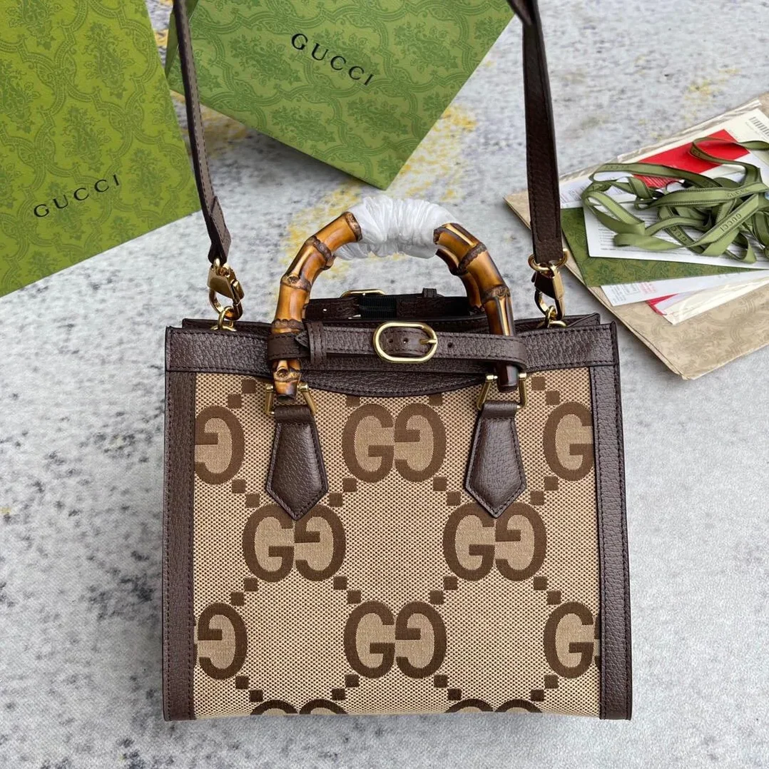 Gucci Diana Jumbo GG Small Tote Bag Camel And Ebony Jumbo GG Canvas Brown /
