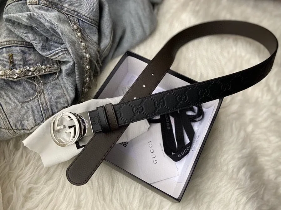 Gucci Reversible Gucci Belt Black GG, for Women