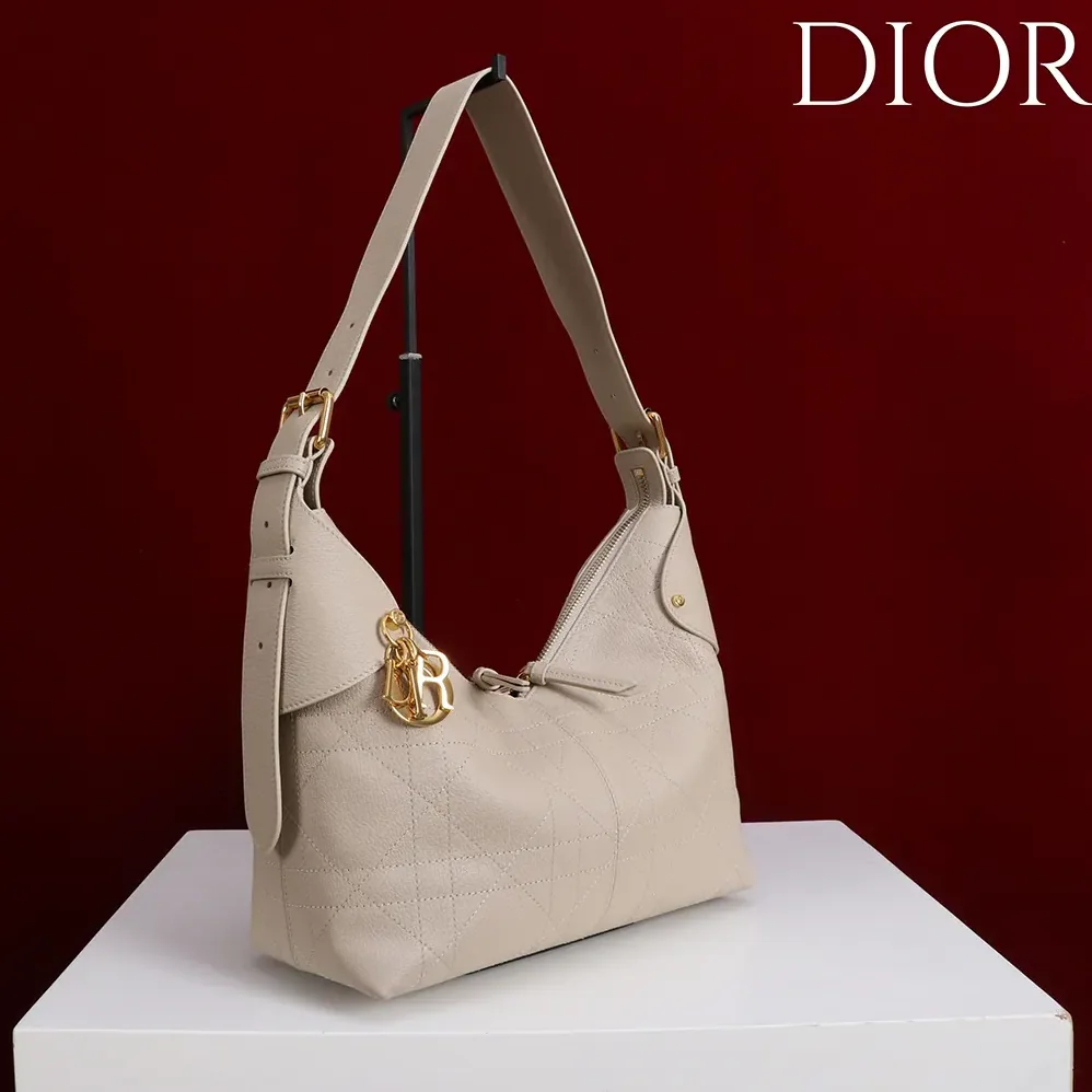 Dior Medium Dior Voyage Bag Powder Beige Flat Macrocannage Grained Calfskin for Women Dior Medium Dior Voyage Bag Powder Beige Flat Macrocannage Grained Calfskin for Women