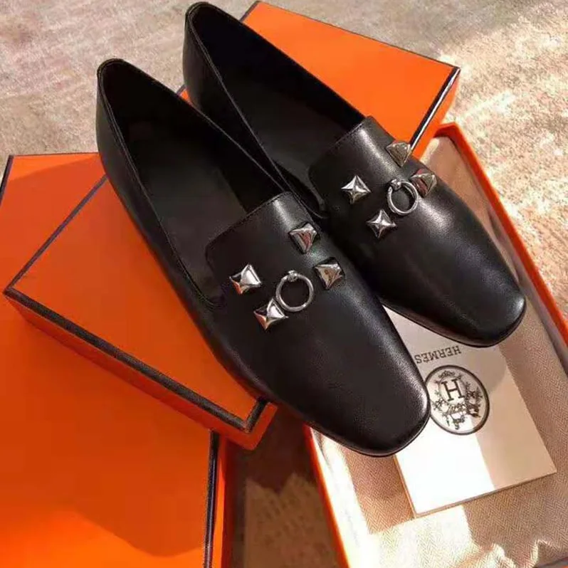Hermes Subtil Ballerina in Goatskin with Square Toe for Women in Black