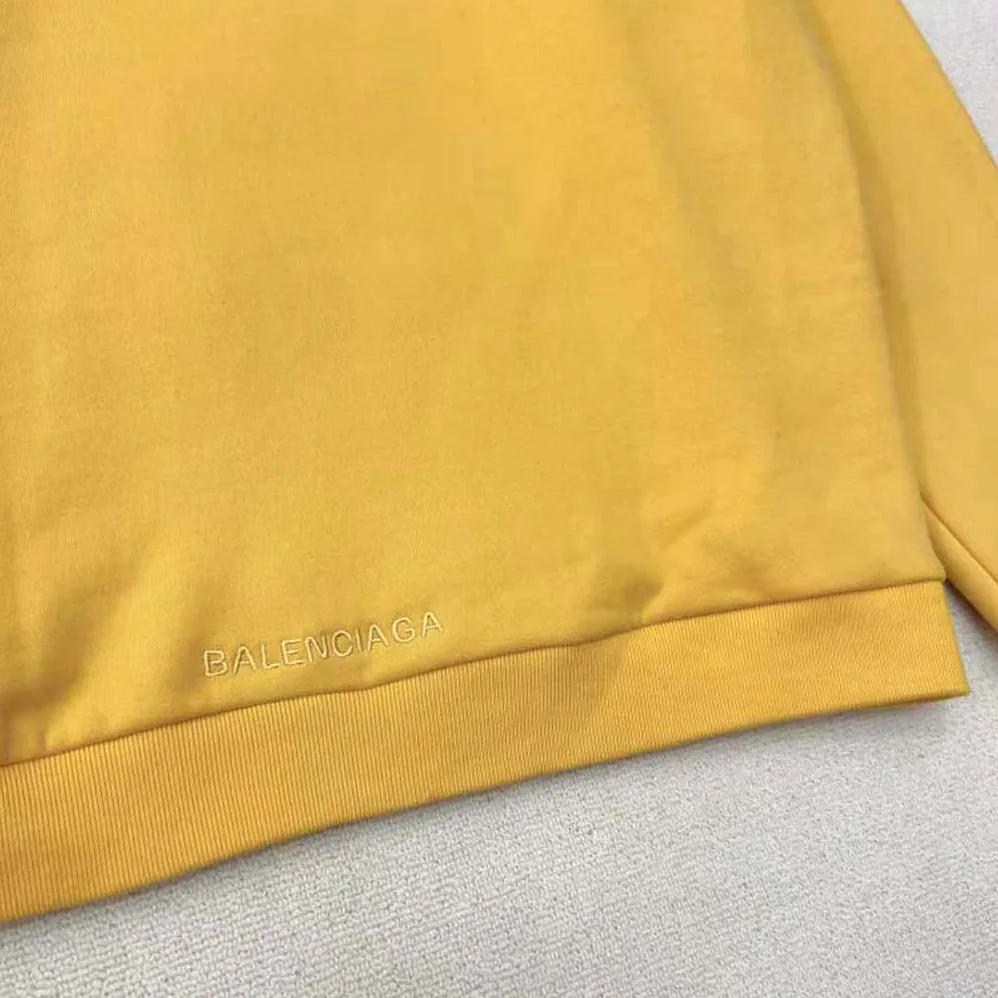 Balenciaga Simpsons Tm and 20th Television Hoodie Wide Fit in Yellow for Men Balenciaga Simpsons Tm and 20th Television Hoodie Wide Fit in Yellow for Men
