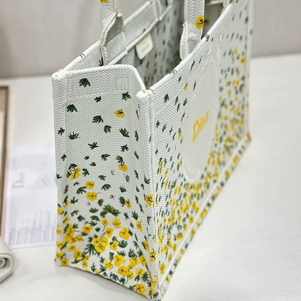 Dior Medium Dior Book Tote with Strap Buttercup Dior Embroidery and White Dior Médaillon for Women Dior Medium Dior Book Tote with Strap Buttercup Dior Embroidery and White Dior Médaillon for Women