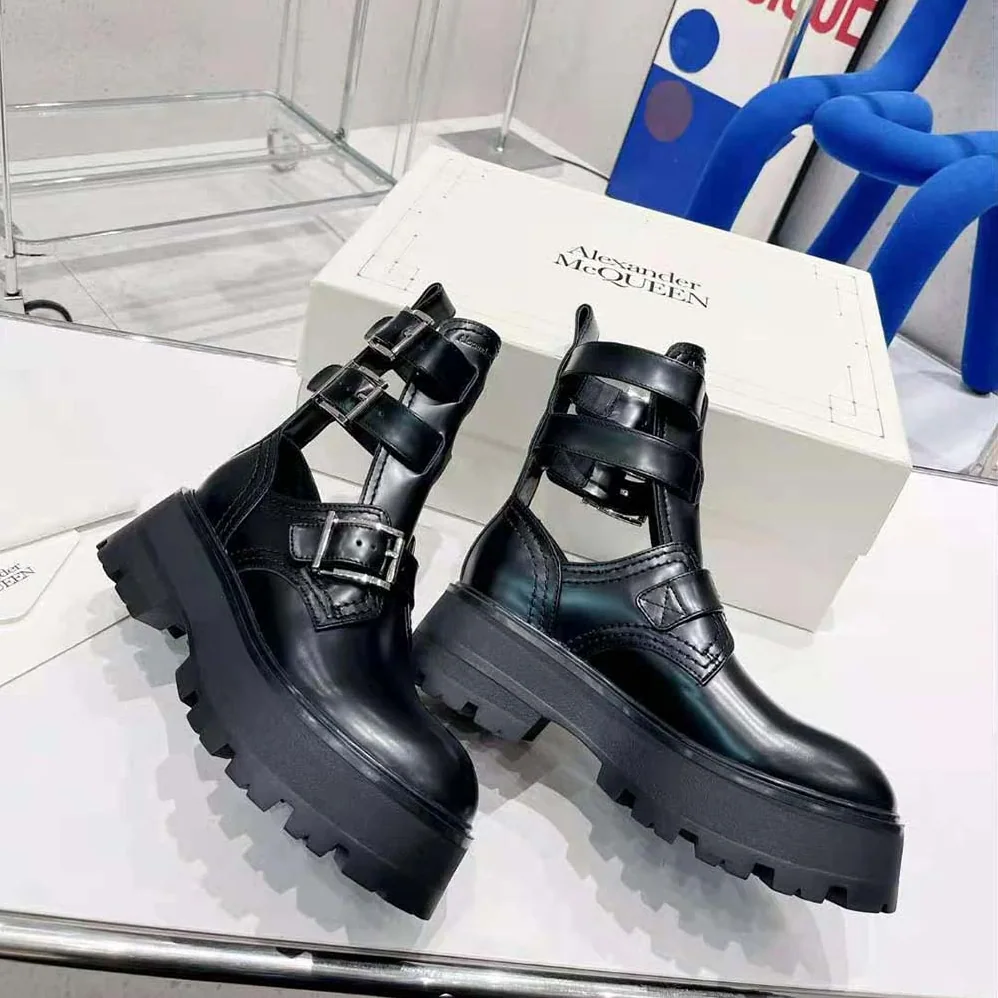 Alexander Mcqueen Rave Buckle Boot in Black for Women in Silver Alexander Mcqueen Rave Buckle Boot in Black for Women in Silver
