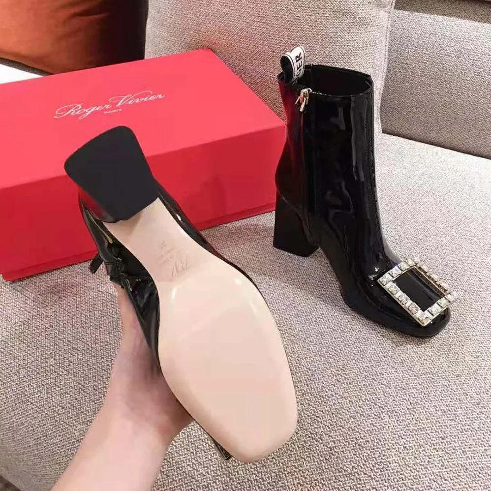 Roger Vivier Tres Vivier Strass Buckle Chelsea Booties in Patent Leather in 8.5cm Heel for Women