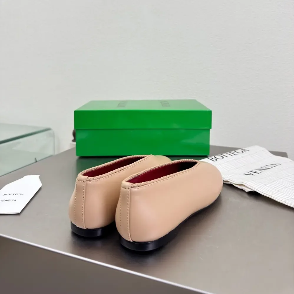 Bottega Veneta Rosa Ballerina for Women in Cipria Bottega Veneta Rosa Ballerina for Women in Cipria