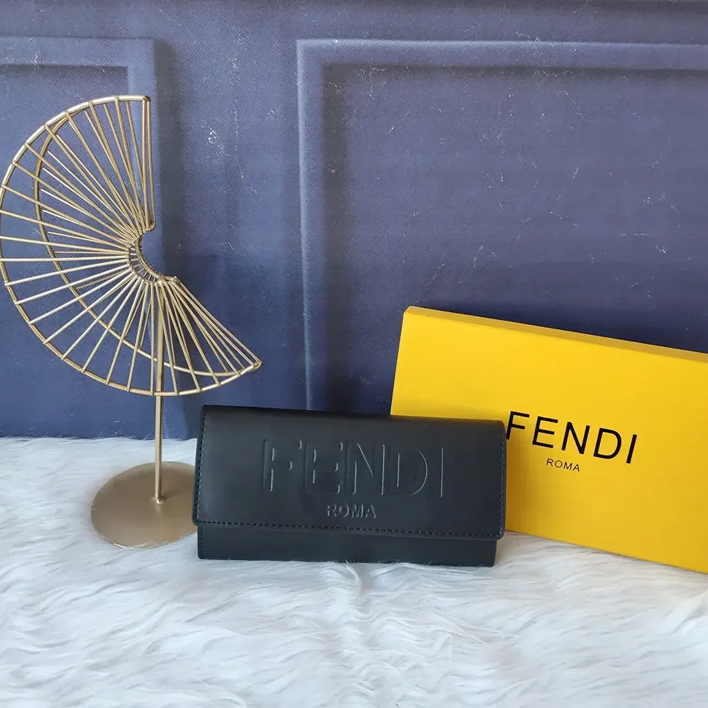 Fendi Continental White Leather Wallet Fastened with a Snap Button for Women