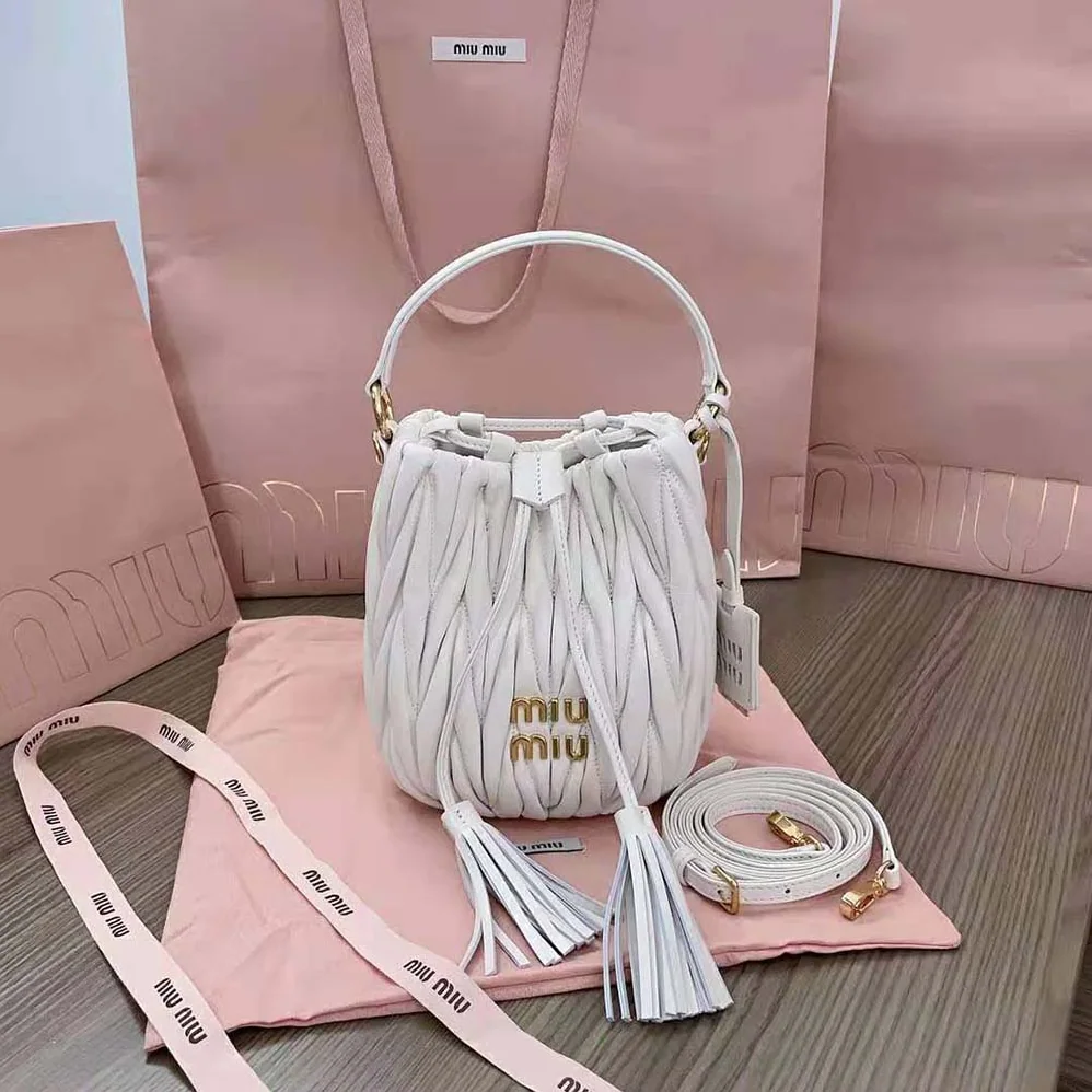Miu Miu Matelassé Nappa Leather Bucket Bag for Women in White Miu Miu Matelassé Nappa Leather Bucket Bag for Women in White