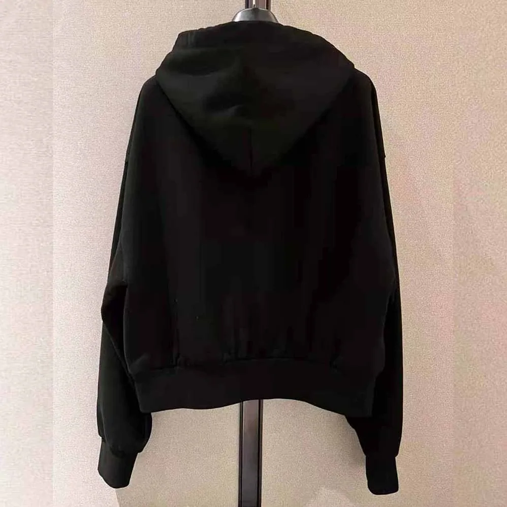 Dolce Gabbana D&G Jersey Sweatshirt with DG Logo Print for Women in Black Dolce Gabbana D&G Jersey Sweatshirt with DG Logo Print for Women in Black