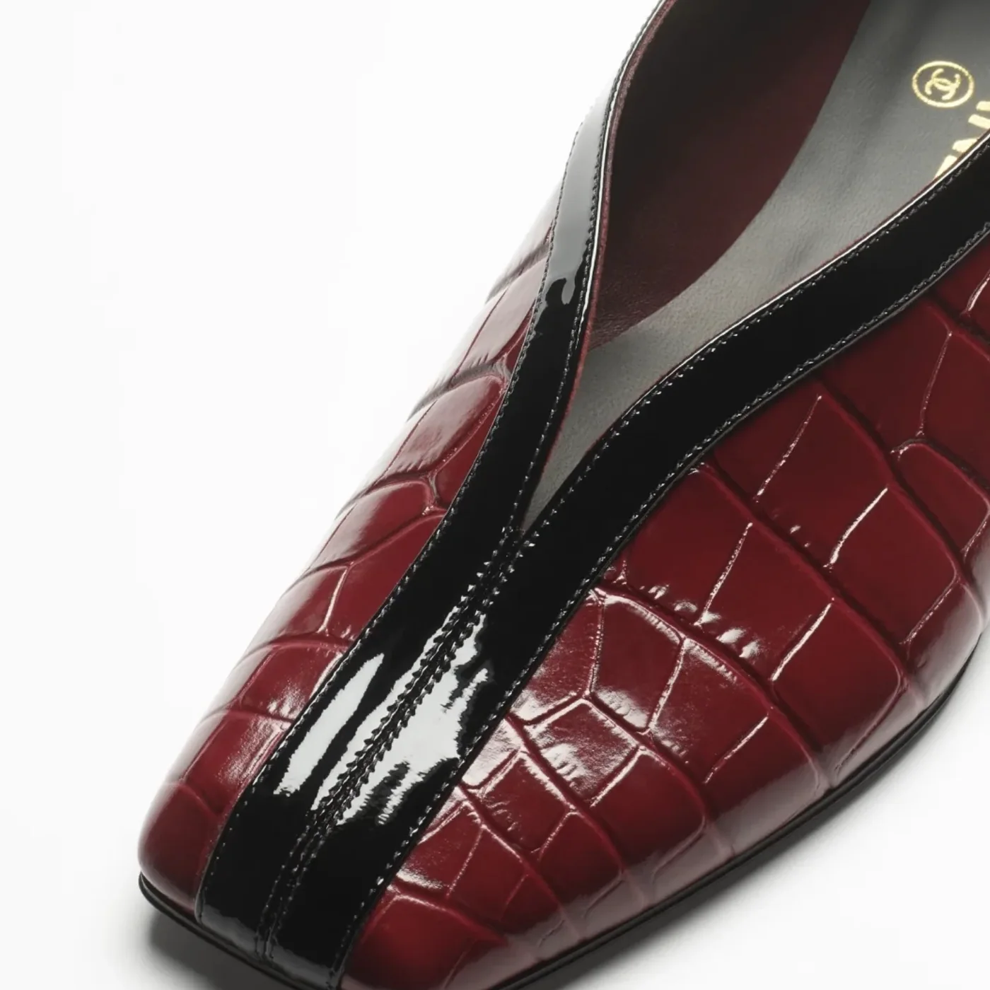 Chanel Ballet Flats Burgundy/ Black --U9719