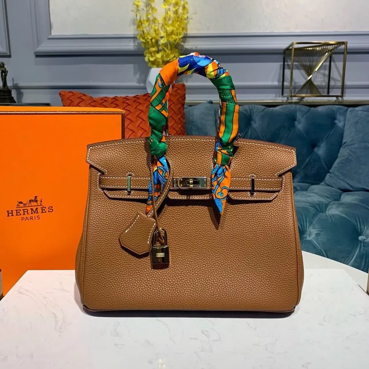 Hermes Birkin Top Handle Bag / White Semi Handstitched Gold Hardware