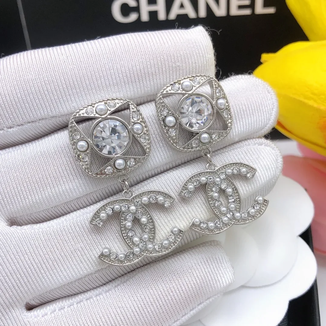 Square Double C Stud Earrings White