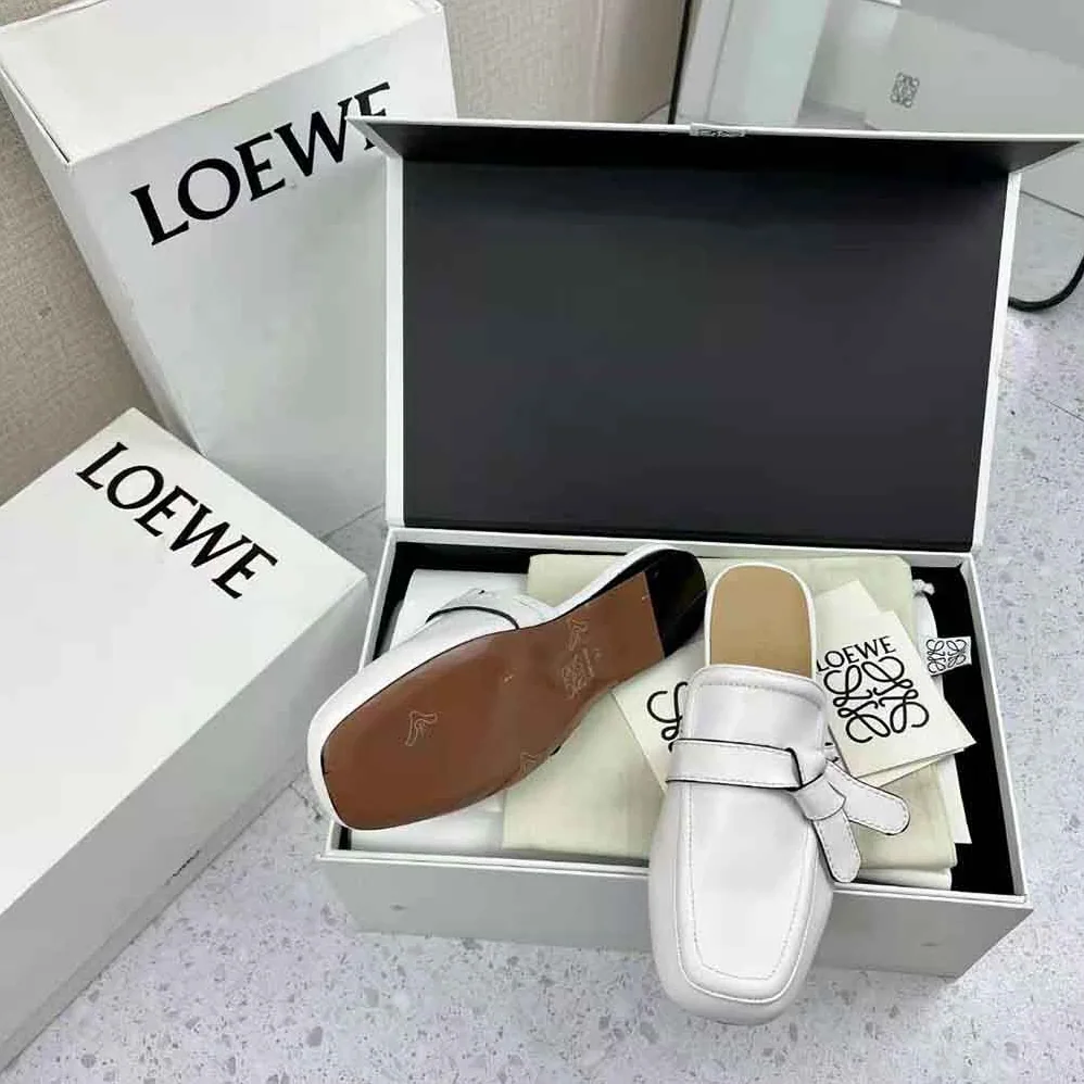 Loewe Gate Flat Mule in Calfskin for Women in White