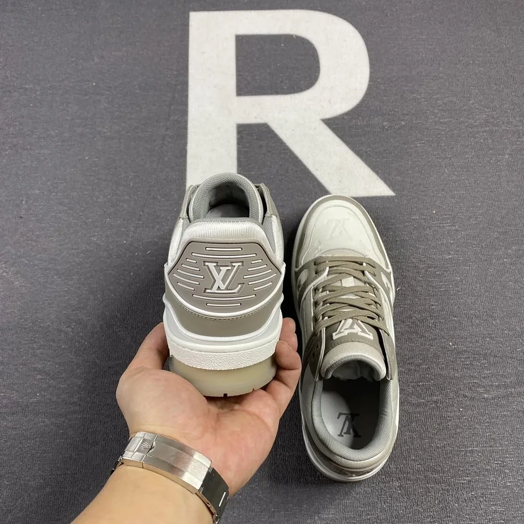 Louis Vuitton Trainer Sneaker Rubber Monogram Grey Virgil Abloh LV 1A9VOS Louis Vuitton Trainer Sneaker Rubber Monogram Grey Virgil Abloh LV 1A9VOS