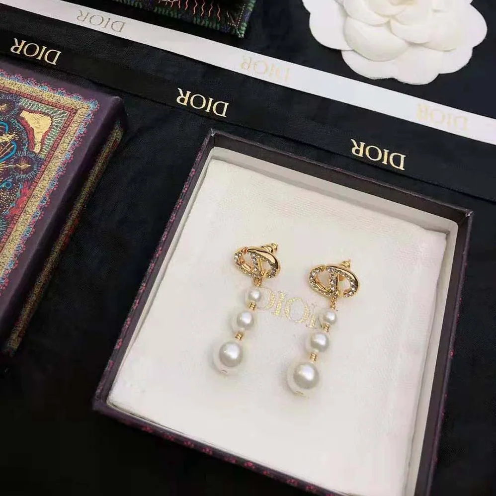 Dior CD Navy Earrings White-Finish Metal with White Resin Pearls and Crystals for Women Dior CD Navy Earrings White-Finish Metal with White Resin Pearls and Crystals for Women