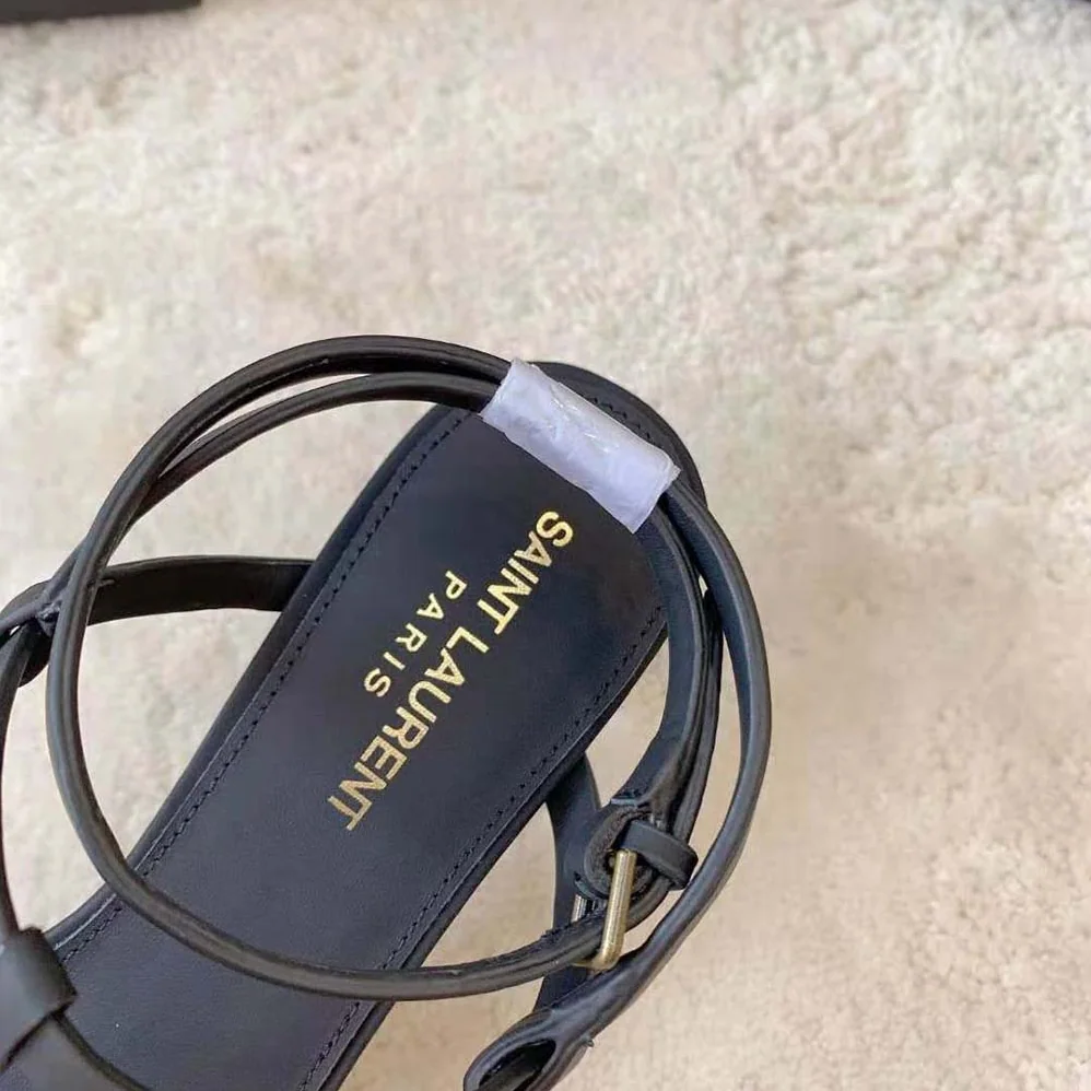 Saint Laurent YSL Cassandra Sandals in Smooth Leather for Women in Black