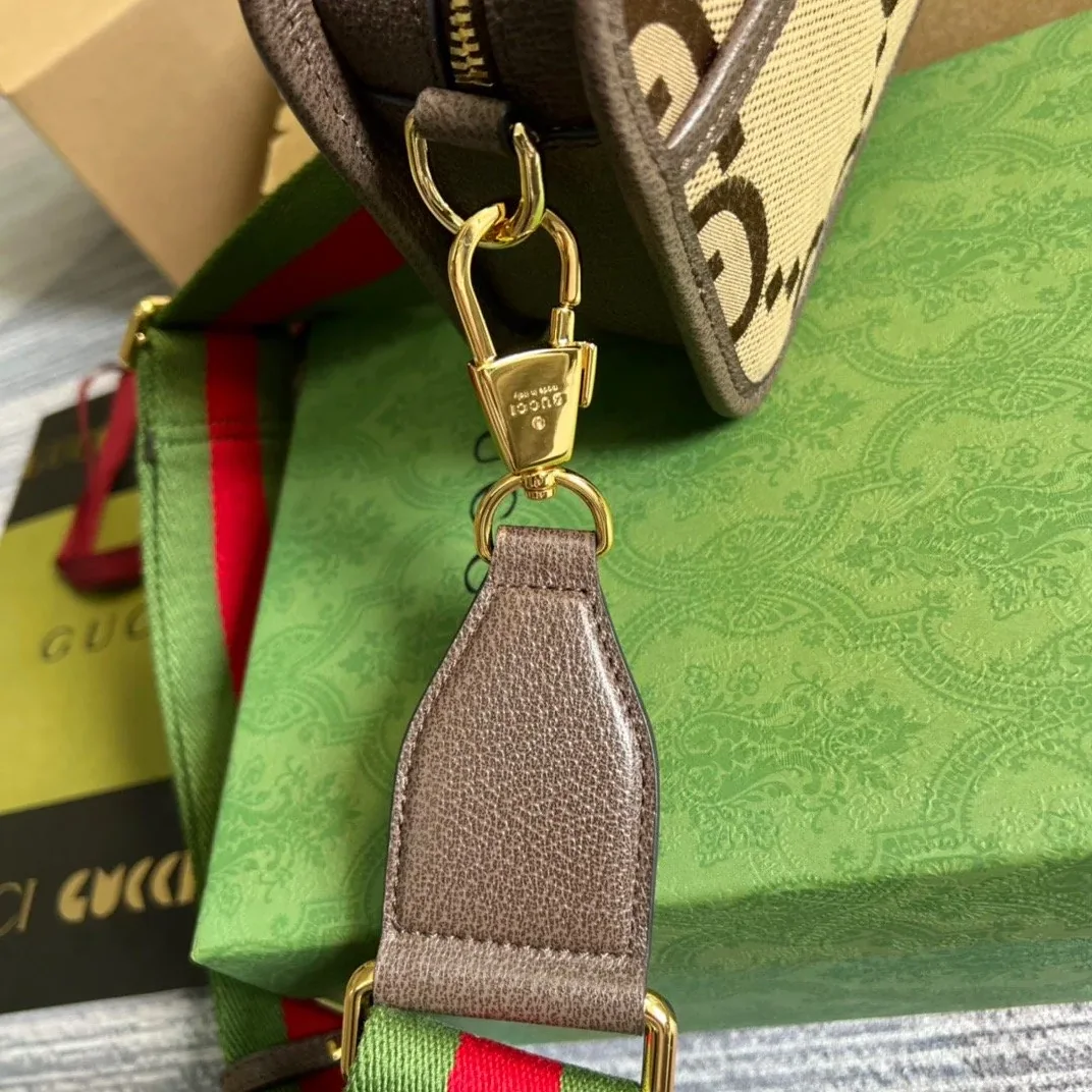 Gucci Jumbo GG Mini Bag Camel And Ebony Jumbo GG Canvas / Gucci Jumbo GG Mini Bag Camel And Ebony Jumbo GG Canvas /