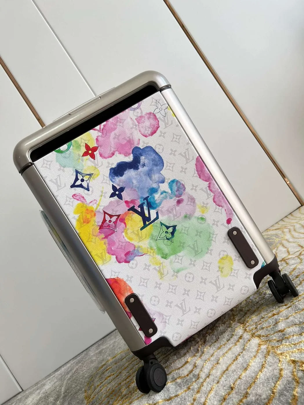Louis Vuitton Horizon 55 Suitcase in White Silver Hardware