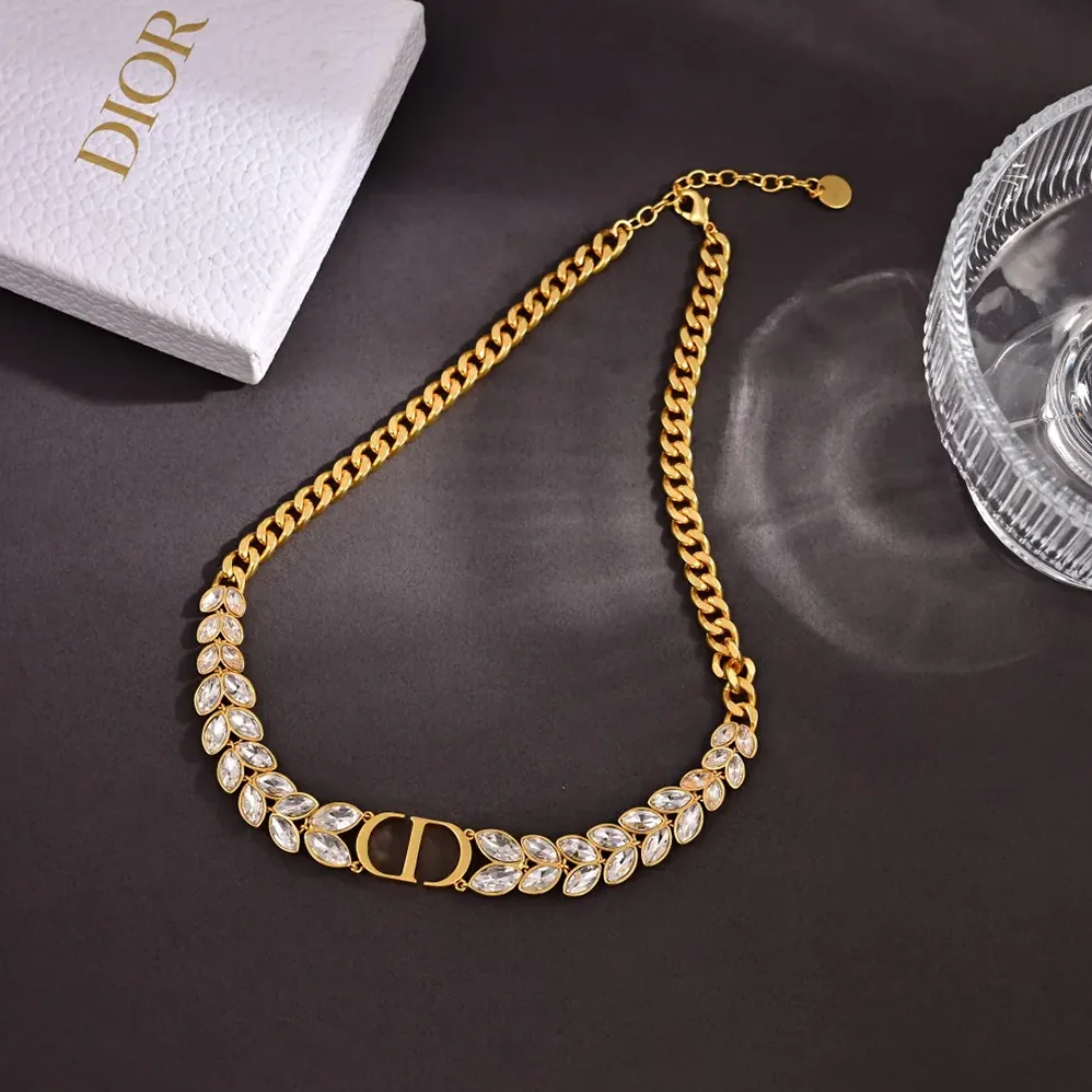 Dior 30 Montaigne Prestige Choker Gold-Finish Metal and Silver for Women in Tone Crystals Dior 30 Montaigne Prestige Choker Gold-Finish Metal and Silver for Women in Tone Crystals