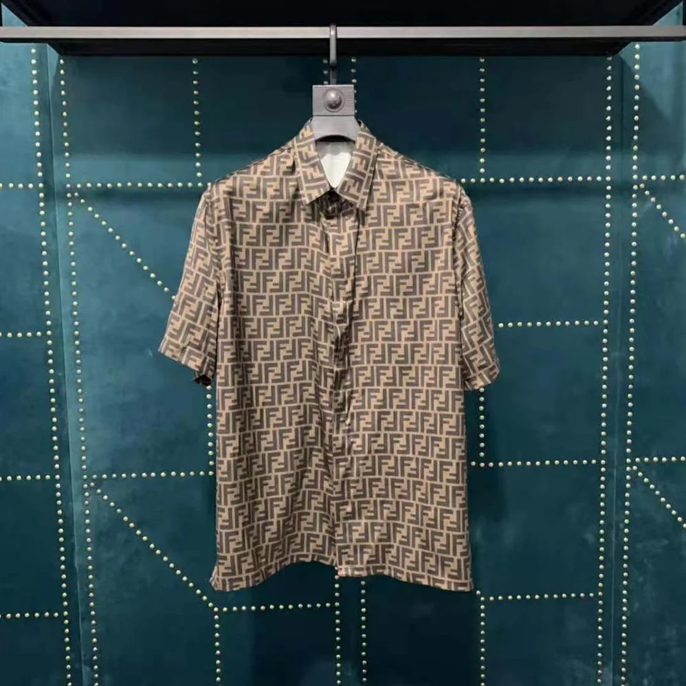 Fendi Brown Silk Shirt with Italian-Style Collar and Short Sleeves for Women Fendi Brown Silk Shirt with Italian-Style Collar and Short Sleeves for Women