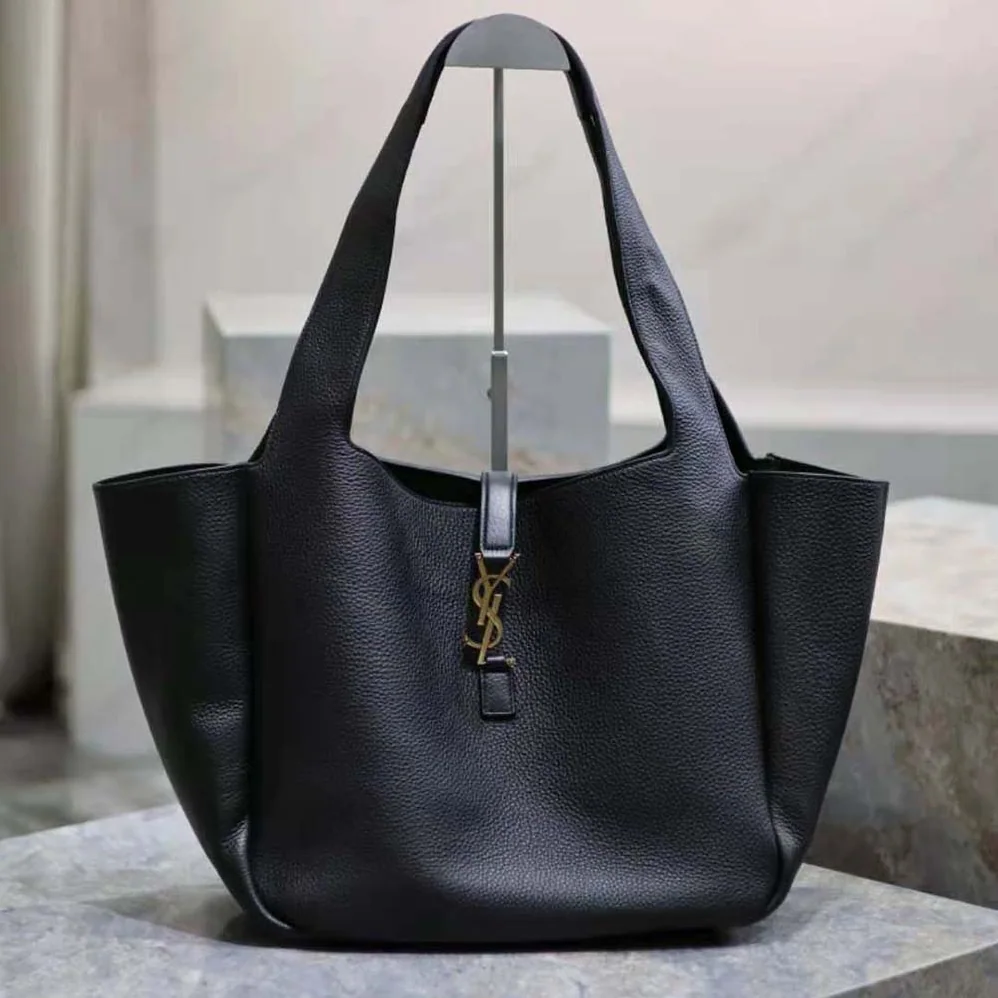 Saint Laurent YSL Bea in Grained Leather for Women in Black Saint Laurent YSL Bea in Grained Leather for Women in Black