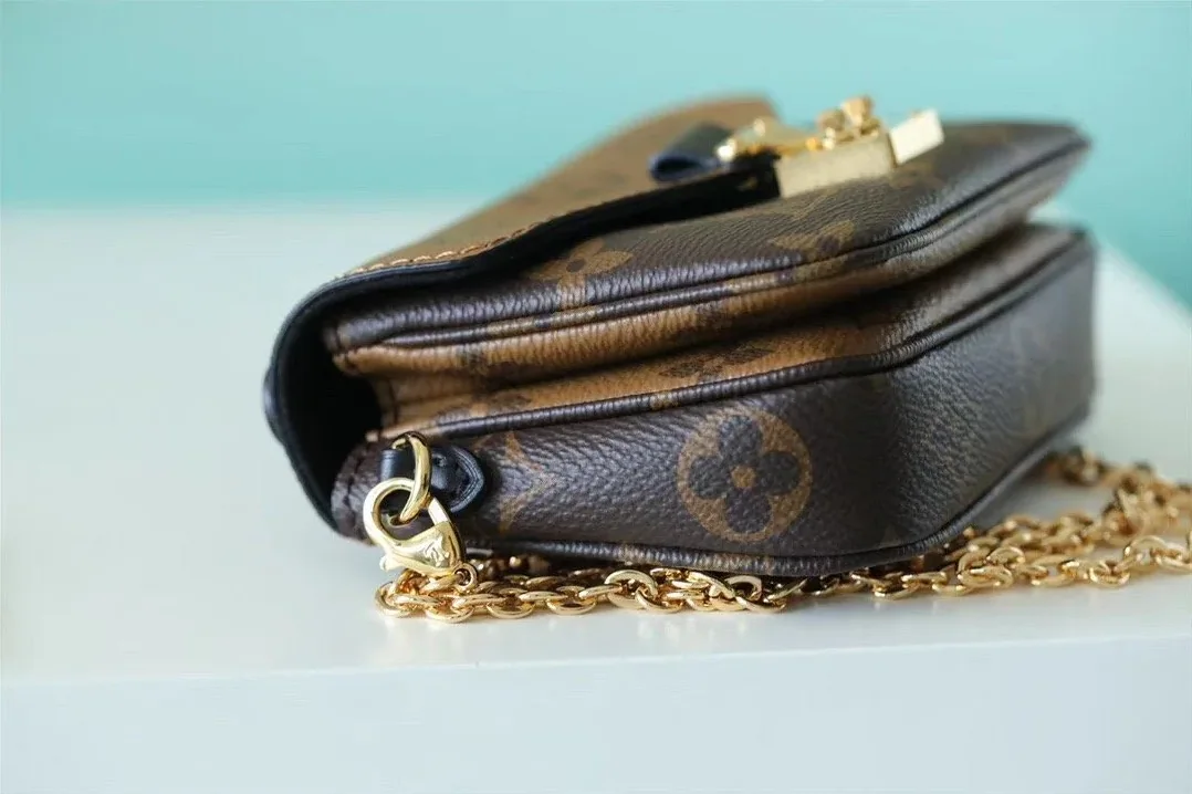 Louis Vuitton Micro Metis Pochette Shoulder Bag / Brown Monogram Canvas Gold Hardware Louis Vuitton Micro Metis Pochette Shoulder Bag / Brown Monogram Canvas Gold Hardware