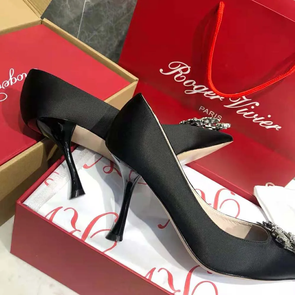 Roger Vivier RV Bouquet Strass Buckle Pumps in Satin for Women in Black