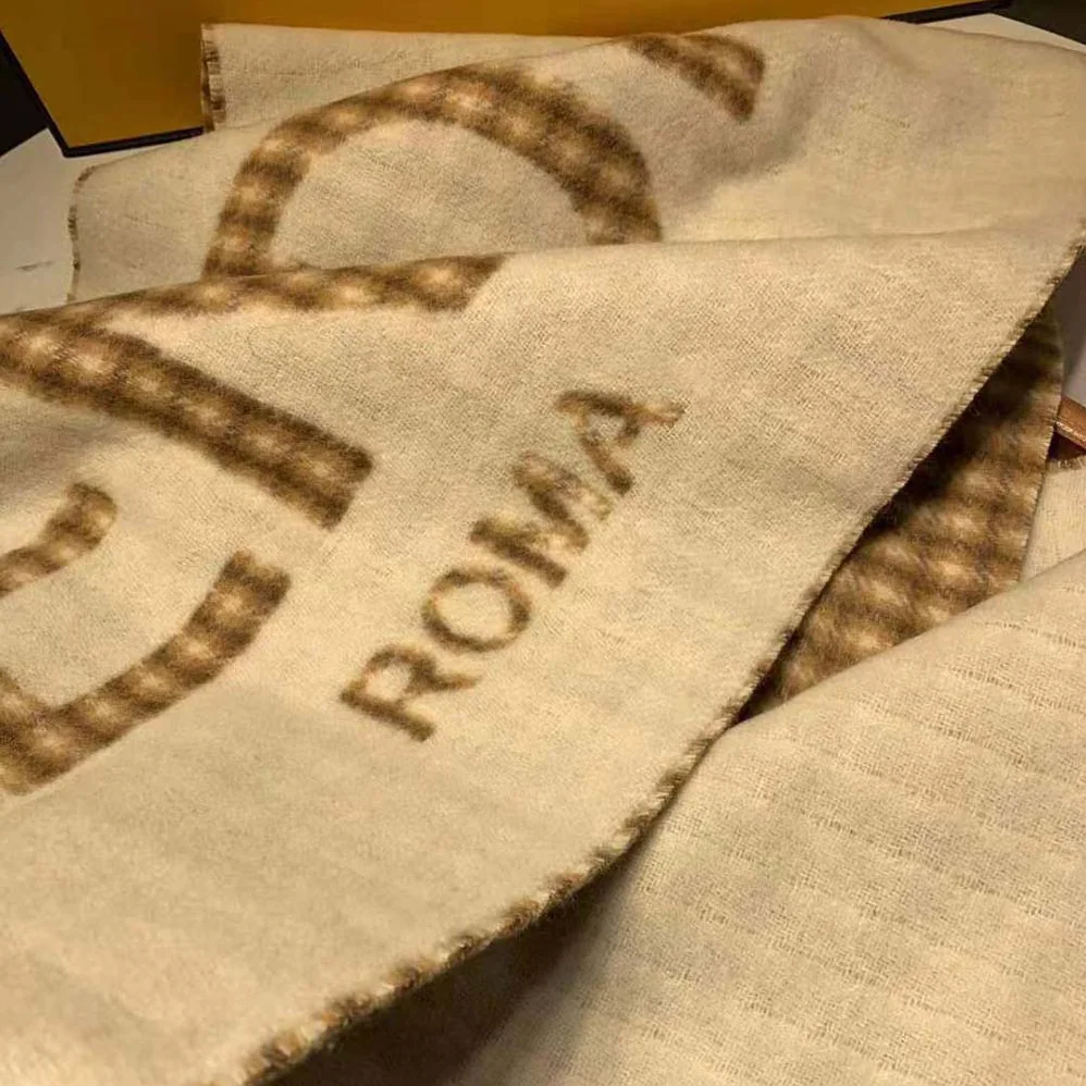 Fendi Scarf in Cream Wool and Cashmere with Fendi Roma Oversized Lettering for Women