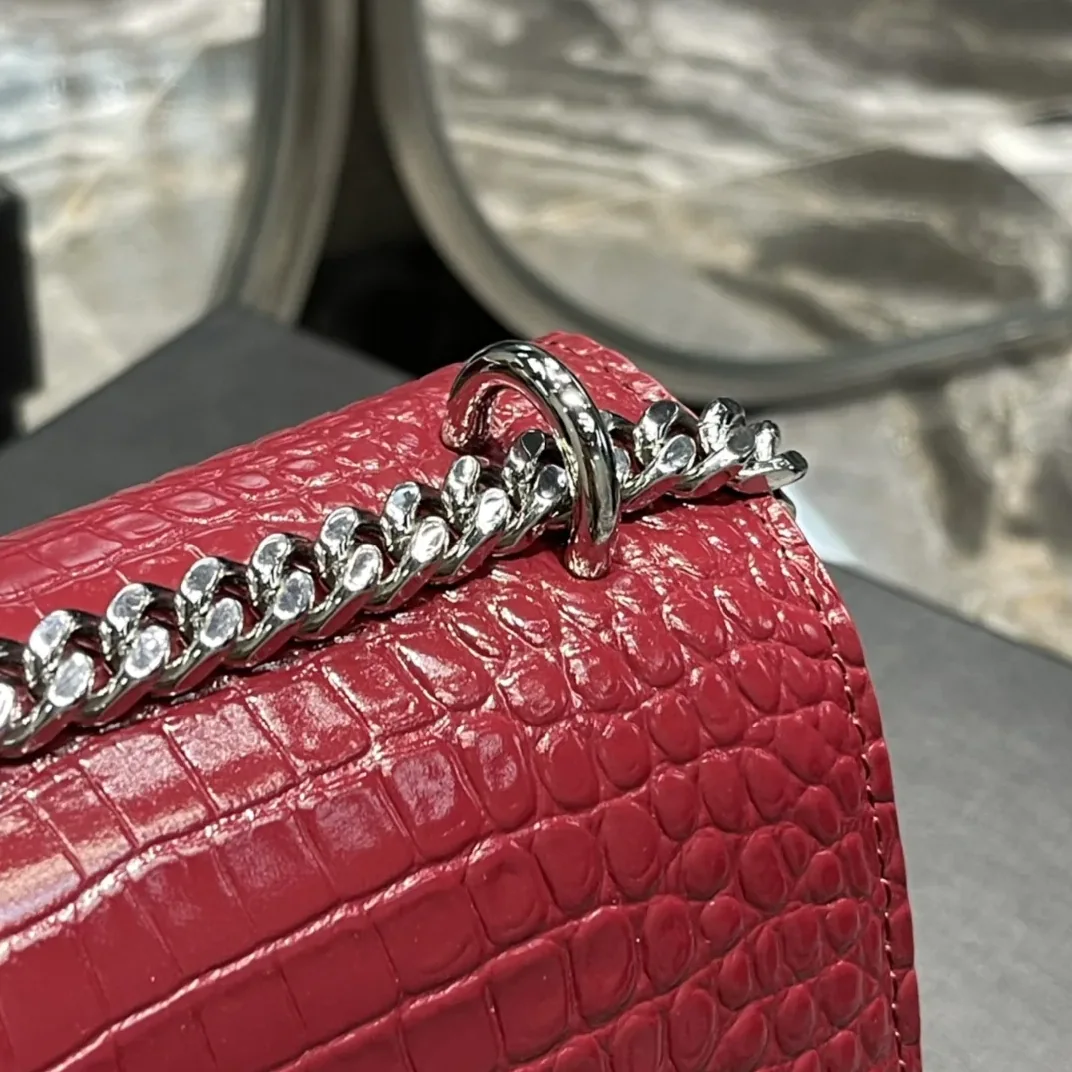Saint Laurent Sunset Medium Chain Bag Red in YSL Saint Laurent Sunset Medium Chain Bag Red in YSL