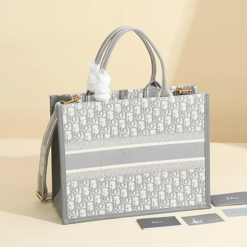 Dior Medium Dior Book Tote Gray Dior Oblique Embroidery and Calfskin for Women