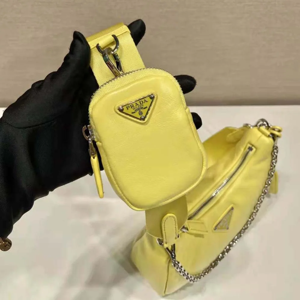 Prada Padded Nappa-Leather Prada Re-Edition 2005 Shoulder Bag for Women in Yellow