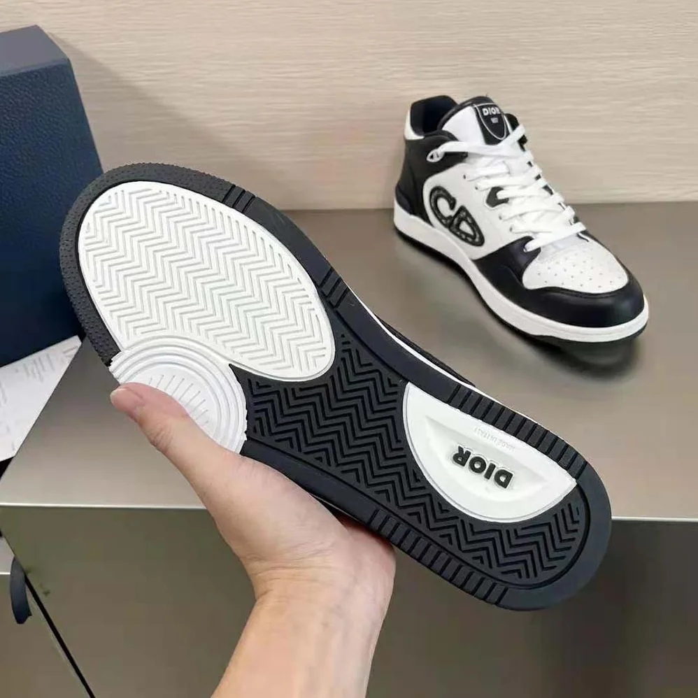Dior B57 Mid-Top Sneaker Black and White Smooth Calfskin for Men Dior B57 Mid-Top Sneaker Black and White Smooth Calfskin for Men