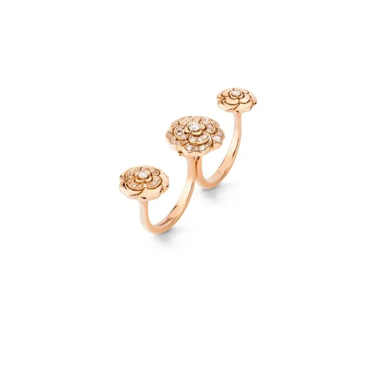 Chanel Extrait De Camélia Transformable Ring Rose Gold Chanel Extrait De Camélia Transformable Ring Rose Gold